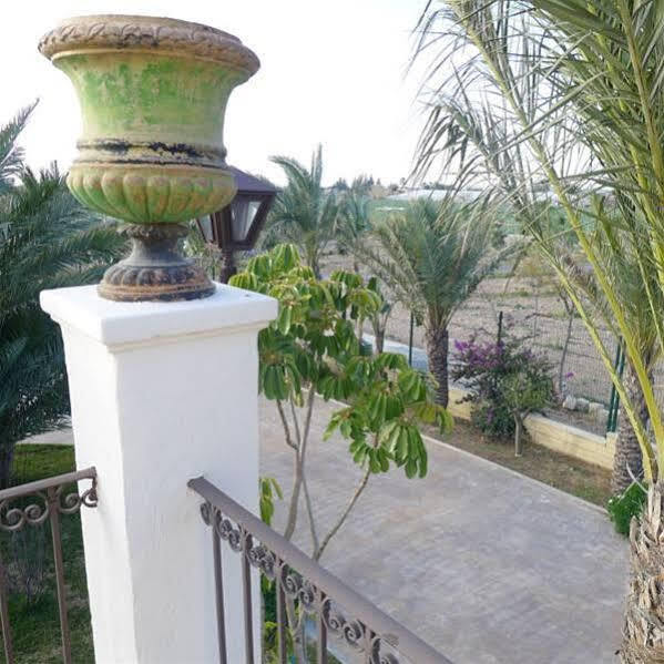 Finca Santa Barbara Elche Ngoại thất bức ảnh